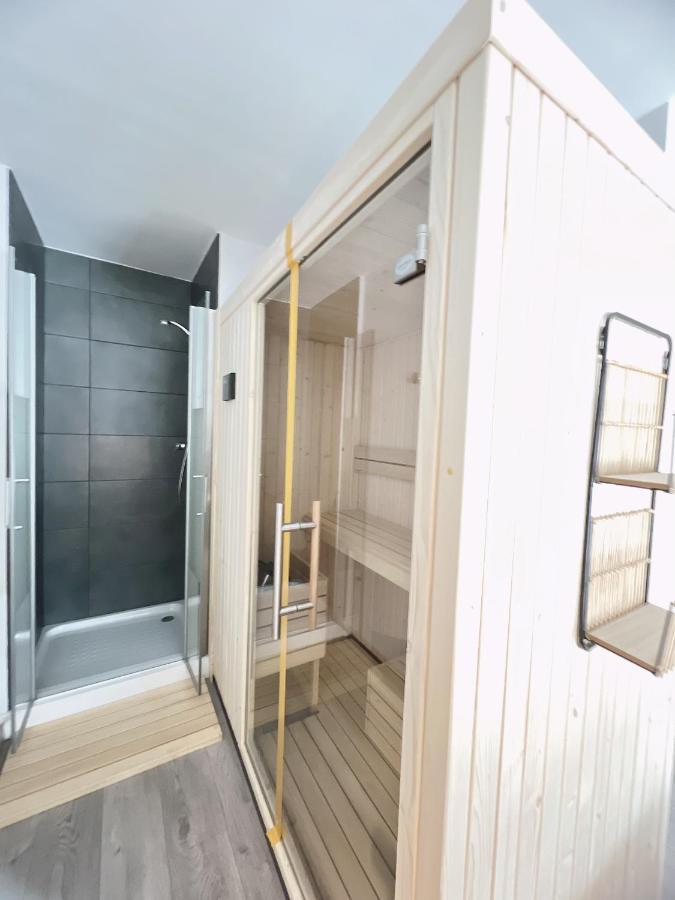 Luxury Sauna By Confortsky Pas De La Casa Bagian luar foto