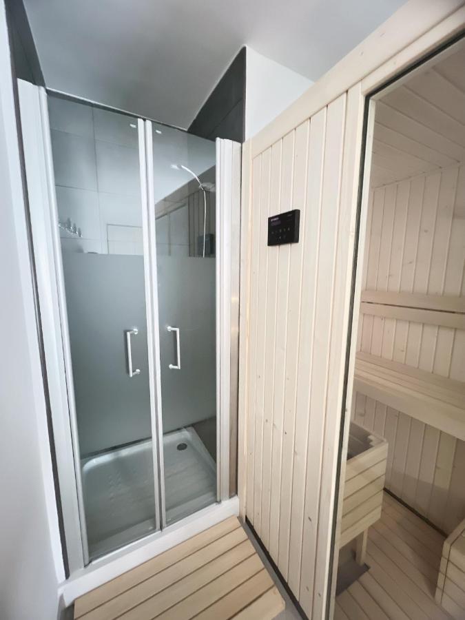 Luxury Sauna By Confortsky Pas De La Casa Bagian luar foto