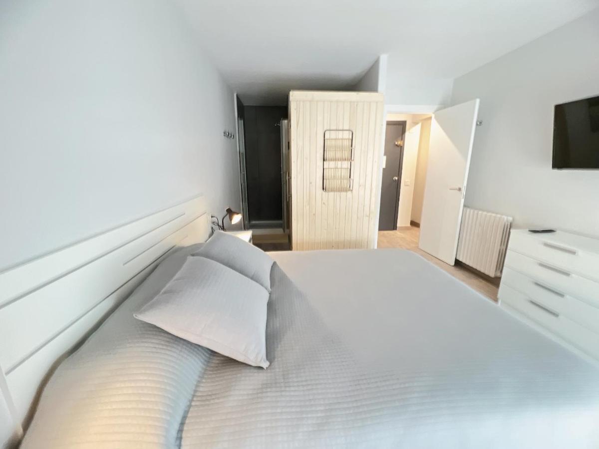 Luxury Sauna By Confortsky Pas De La Casa Bagian luar foto